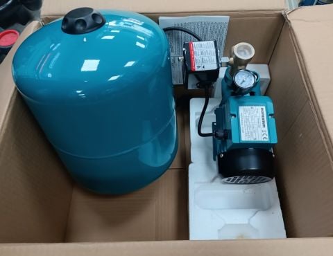 MOMENTUM PKm60/SA5 -0.5HP-220V- Preferikal Sürtme Fanlı Paket Hidrofor